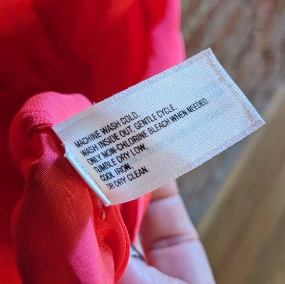 Gap Small Florescent Pink Tank Top Blouse w/ Frayed Accent - Picture 6 of 9